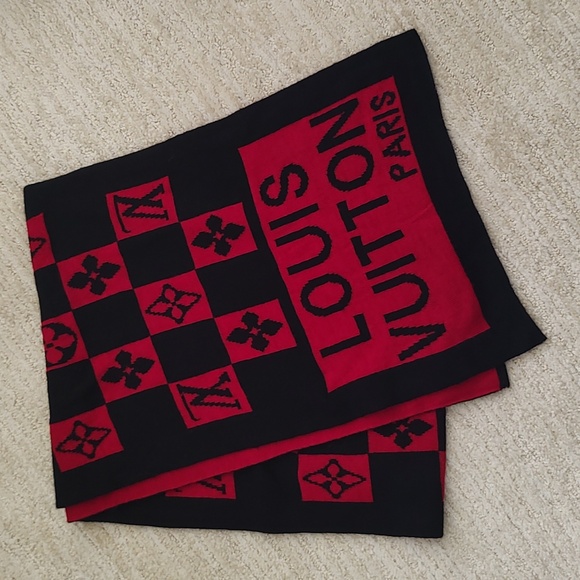 LV Black and Red Louis Vuitton knit scarf - Picture 2 of 7
